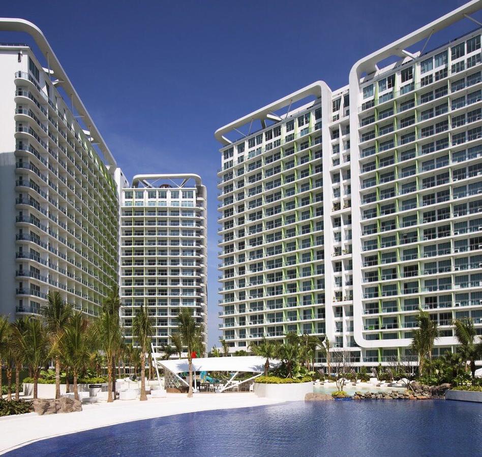 Azure Urban Beach Resort Manila By Radlett מראה חיצוני תמונה
